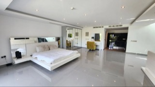 5-Bedroom Villa in Çatalköy — 5
