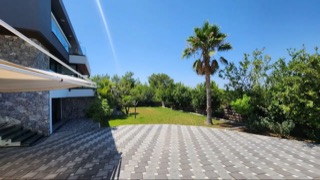 5-Bedroom Villa in Çatalköy — 9