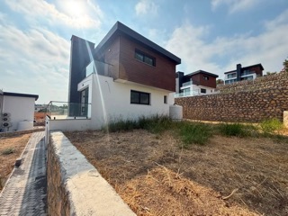 4-Bedroom Villa in Çatalköy — 4