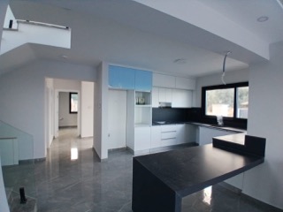3-Bedroom Villa in Alsancak — 38