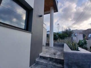 3-Bedroom Villa in Alsancak — 44