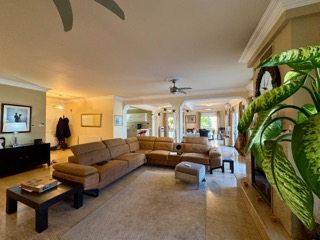 4-Bedroom Villa in Esentepe — 10