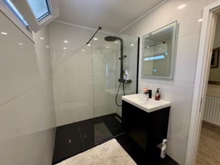4-Bedroom Villa in Esentepe — 17