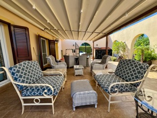 4-Bedroom Villa in Esentepe — 40